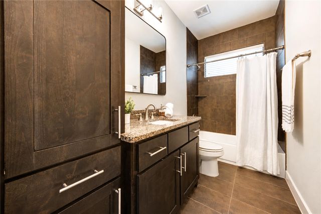 3913 Rose Street, Houston, TX 77007