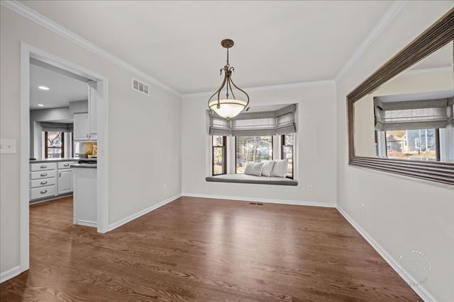 1271 Herrington Road, Geneva, IL 60134