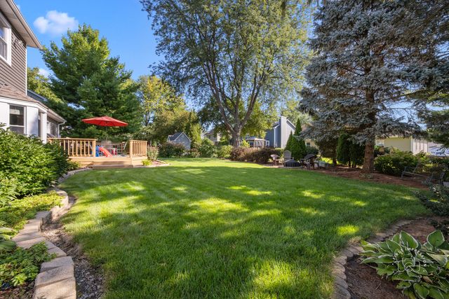 1271 Herrington Road, Geneva, IL 60134