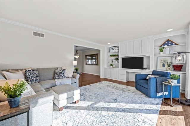 1271 Herrington Road, Geneva, IL 60134