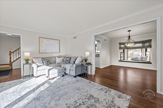 1271 Herrington Road, Geneva, IL 60134