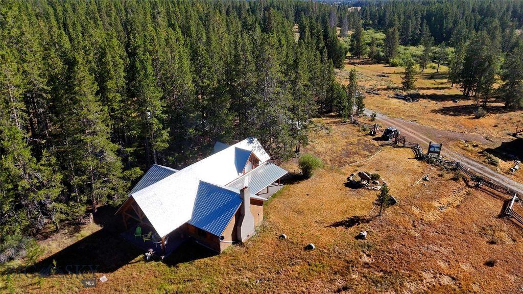 11203 Skinners Meadows Road Road, Jackson, MT 59736 photo 31