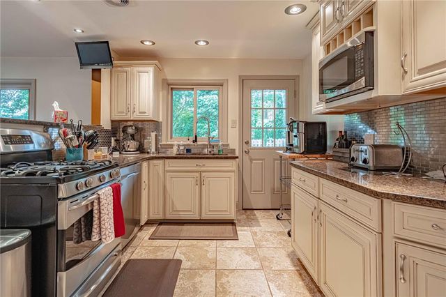 1205 Wilde Avenue, Other Pa Counties, PA 19026