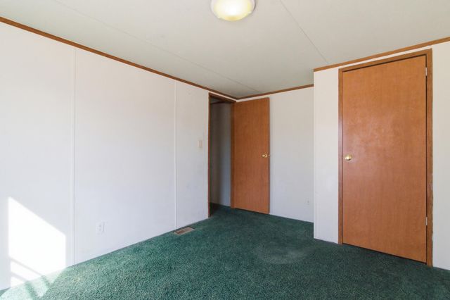 2571 State Route U, Willow Springs, MO 65793