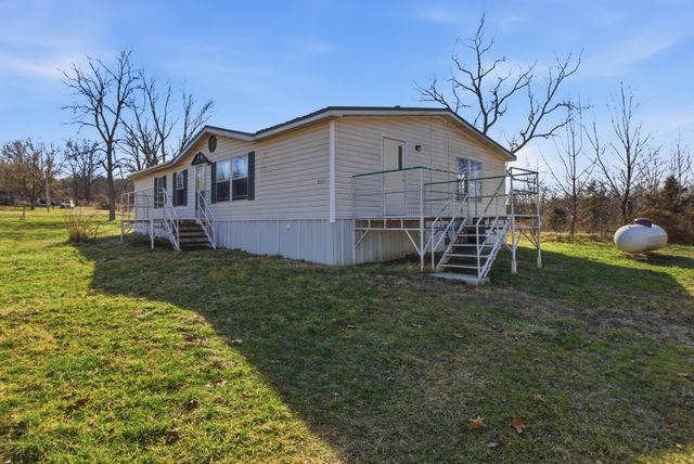 2571 State Route U, Willow Springs, MO 65793