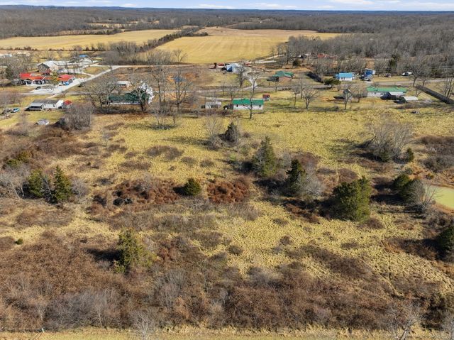 2571 State Route U, Willow Springs, MO 65793