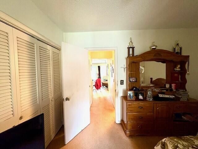 142 Salisbury F, West Palm Beach, FL 33417