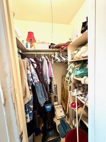 142 Salisbury F, West Palm Beach, FL 33417