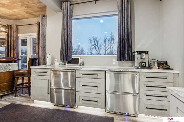 16750 Chutney Drive, Omaha, NE 68136