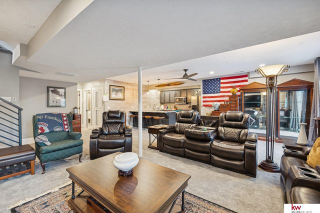 16750 Chutney Drive, Omaha, NE 68136