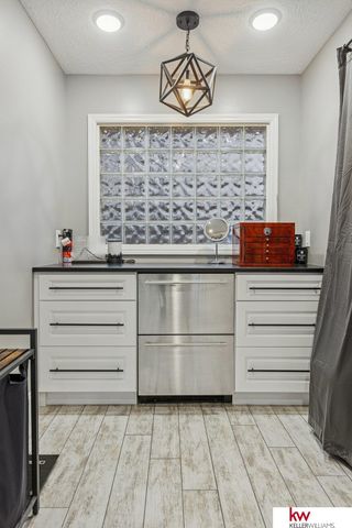 16750 Chutney Drive, Omaha, NE 68136