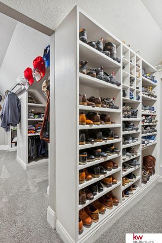 16750 Chutney Drive, Omaha, NE 68136