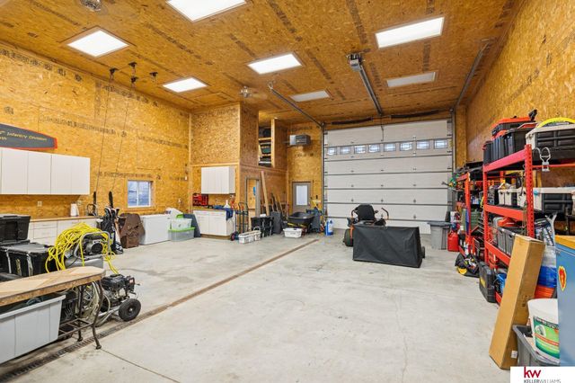 16750 Chutney Drive, Omaha, NE 68136