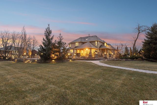 16750 Chutney Drive, Omaha, NE 68136