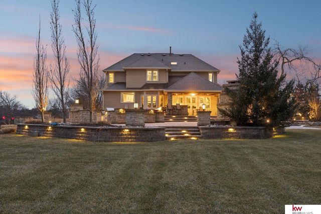 16750 Chutney Drive, Omaha, NE 68136