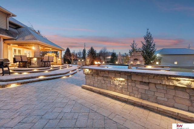 16750 Chutney Drive, Omaha, NE 68136