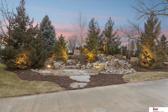 16750 Chutney Drive, Omaha, NE 68136