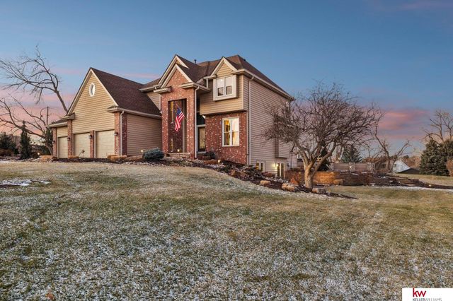 16750 Chutney Drive, Omaha, NE 68136