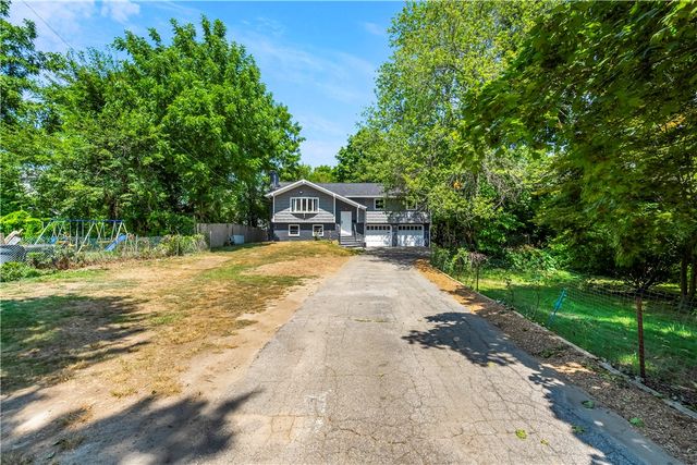 10 Renehan Street, West Warwick, RI 02893