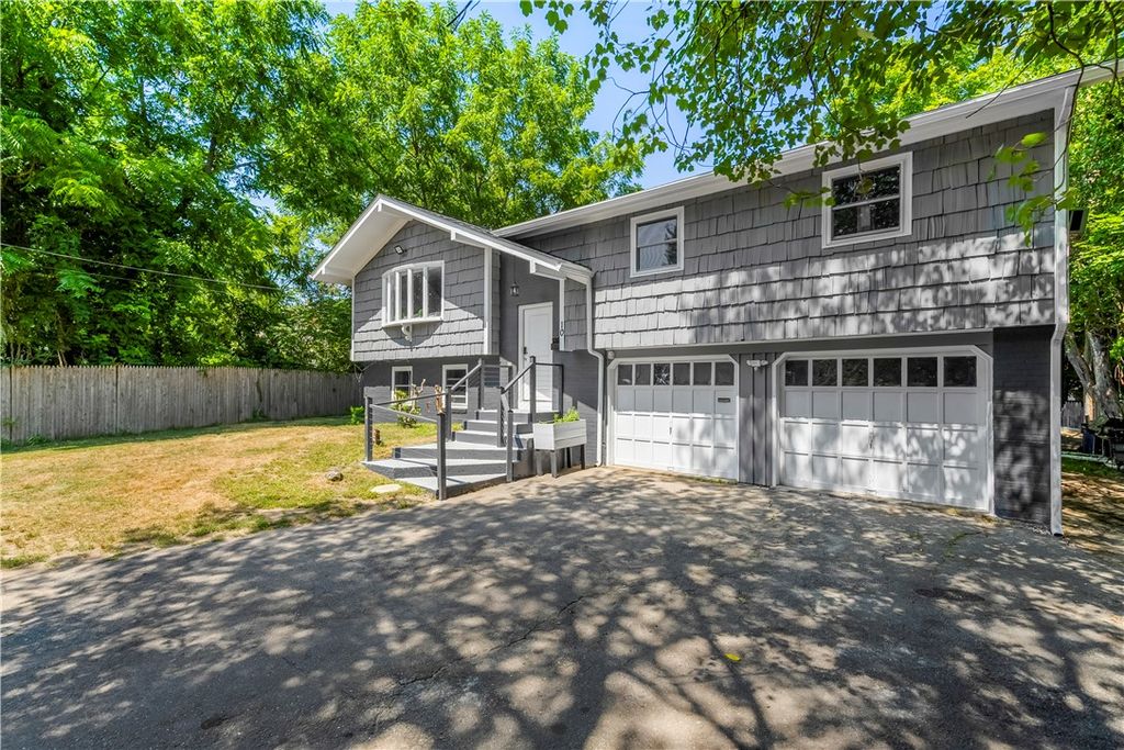 10 Renehan Street, West Warwick, RI 02893