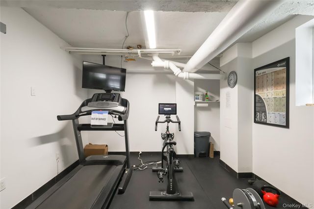 11045 71st Road PS2, Forest Hills, NY 11375