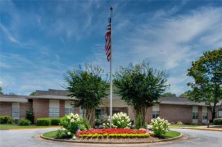 425 Mount Vernon NE Highway B112, Sandy Springs, GA 30328