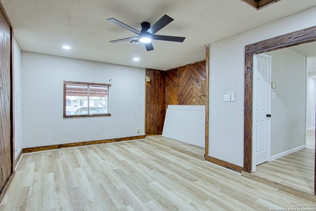 7502 Linfield, San Antonio, TX 78238