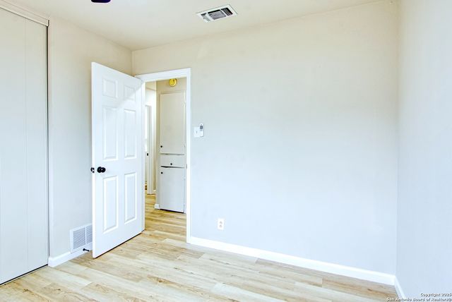 7502 Linfield, San Antonio, TX 78238