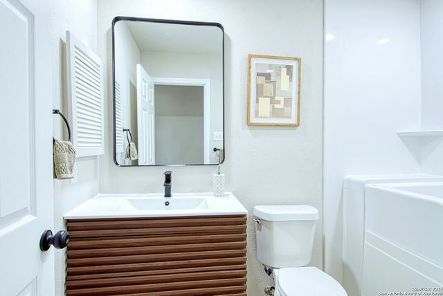 7502 Linfield, San Antonio, TX 78238