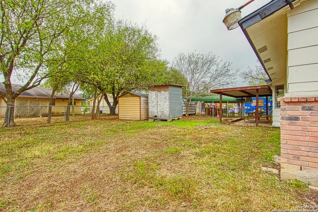 7502 Linfield, San Antonio, TX 78238