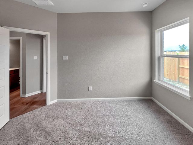 1602 River Scene Trail, Dayton, TX 77535