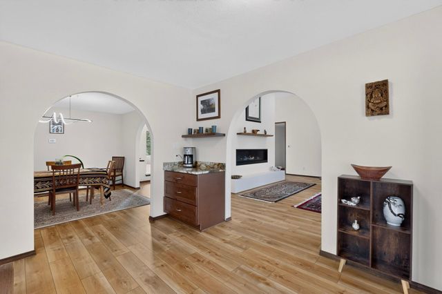 2524 Madre Drive NE, Albuquerque, NM 87112