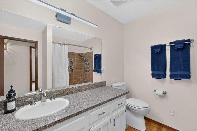 2524 Madre Drive NE, Albuquerque, NM 87112