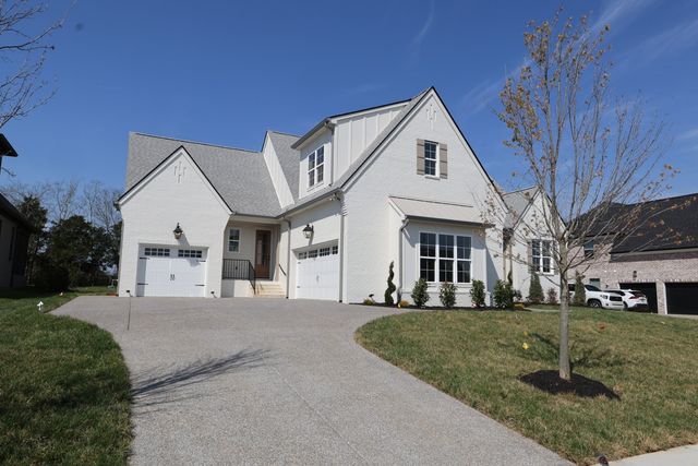 1006 Stone Creek Ln, Lebanon, TN 37087