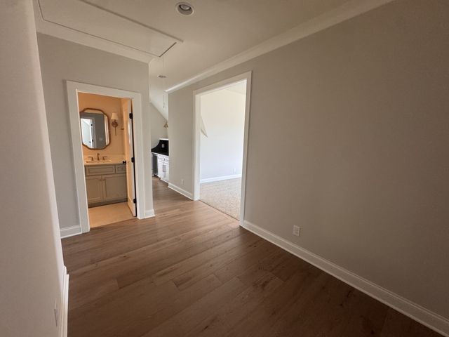 1006 Stone Creek Ln, Lebanon, TN 37087