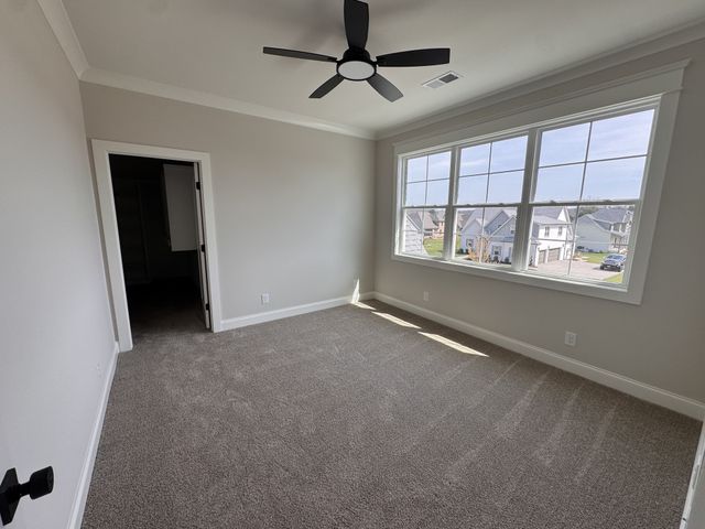 1006 Stone Creek Ln, Lebanon, TN 37087