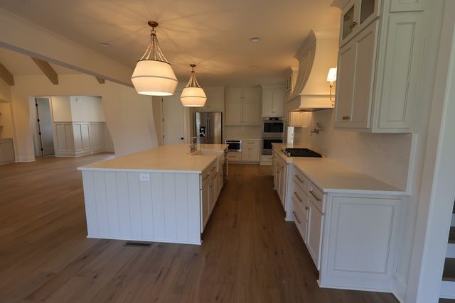 1006 Stone Creek Ln, Lebanon, TN 37087