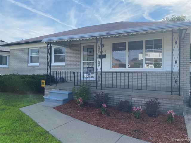 25335 Pattow Street, Roseville, MI 48066