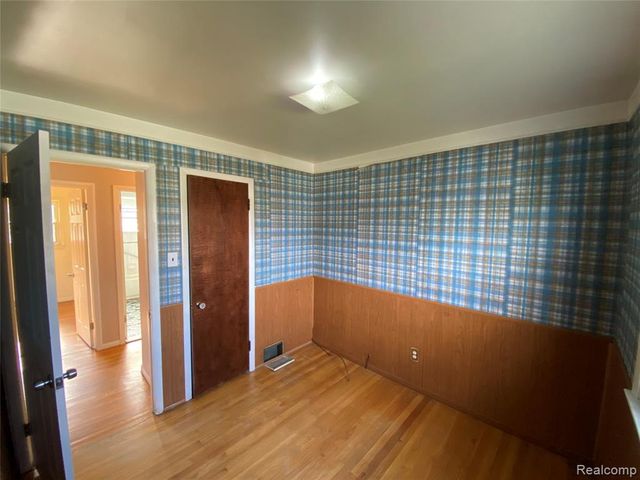 25335 Pattow Street, Roseville, MI 48066