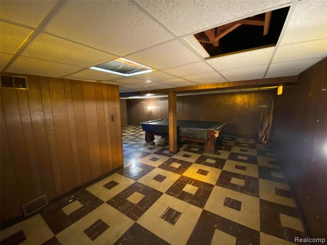 25335 Pattow Street, Roseville, MI 48066