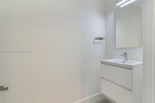 4413 NW 9 St, Plantation, FL 33317