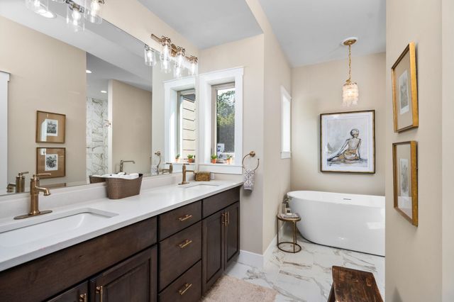 750 N Waypoint Circle, Suttons Bay Twp, MI 49682