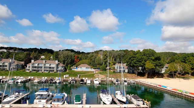 750 N Waypoint Circle, Suttons Bay Twp, MI 49682