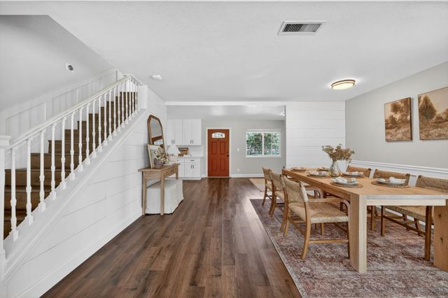 5854 Brace Rd, Loomis, CA 95650