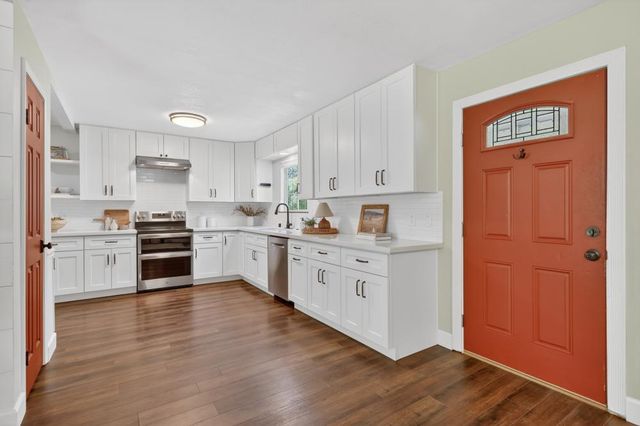 5854 Brace Rd, Loomis, CA 95650