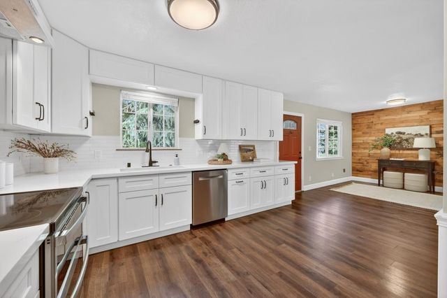 5854 Brace Rd, Loomis, CA 95650