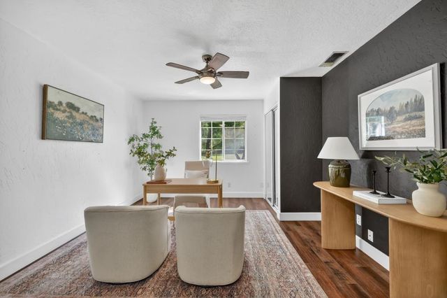 5854 Brace Rd, Loomis, CA 95650