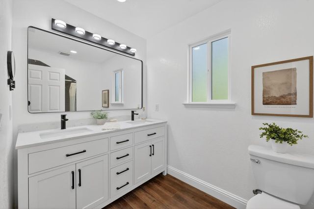 5854 Brace Rd, Loomis, CA 95650