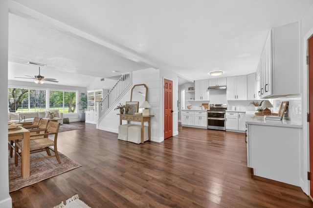 5854 Brace Rd, Loomis, CA 95650