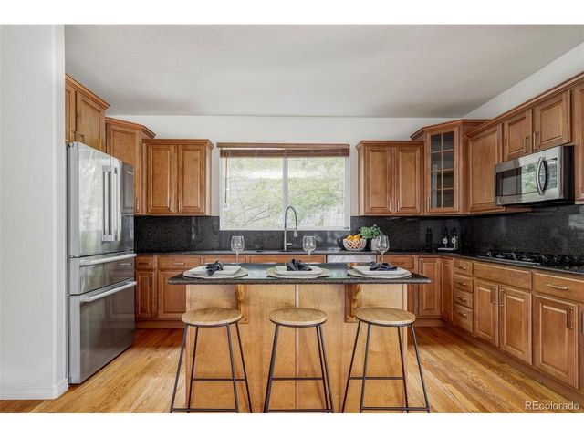5549 W Hoover Dr, Littleton, CO 80123